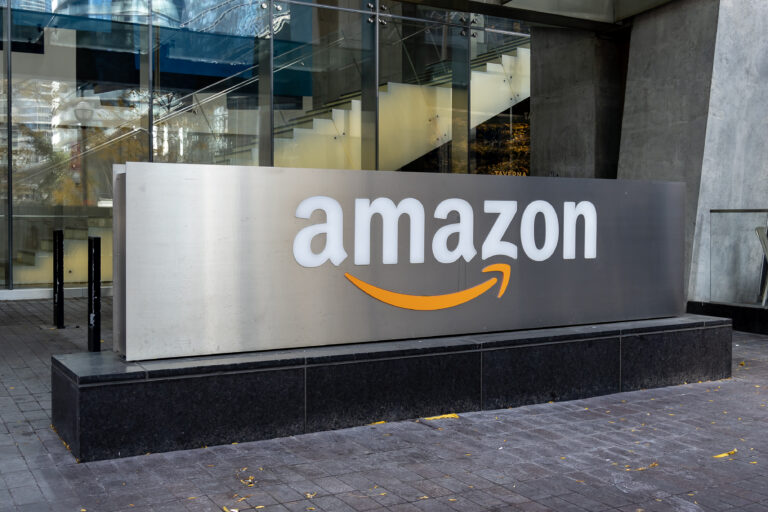 Amazon: ‘renuncien si no quieren regresar a oficina 5 días’