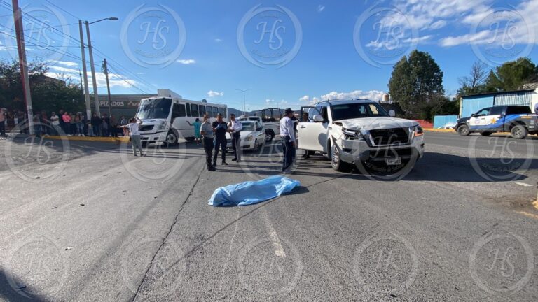 Imprudencia le cuesta la vida a motociclista en Saltillo