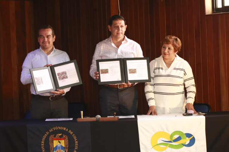 Realizan en la UA de C la Cancelación de las Estampillas Postales “Canal 11, 65 Años de Historia” y “60 Aniversario de la Televisión Educativa y Pública en México”