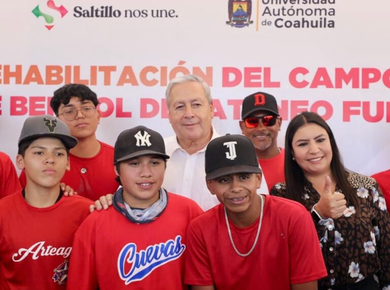 Saltillo trabaja; al 50% rehabilitación de campo de beis del Ateneo.- Alcalde