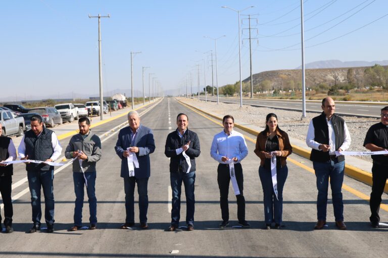 Con grandes obras Coahuila tiene rumbo: Manolo