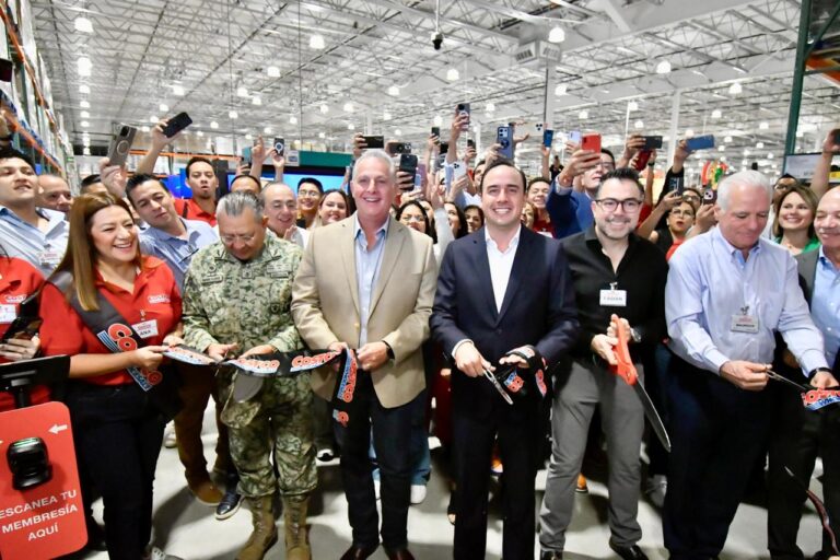 Tiene Torreón la tienda Costco más grande de México; la inauguran Manolo Jiménez y Román Cepeda