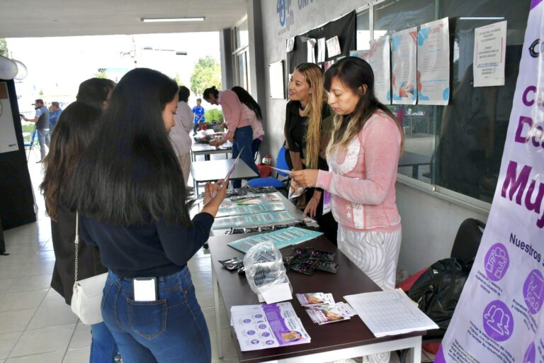 Realiza con éxito UPN Saltillo segunda feria de la sexualidad