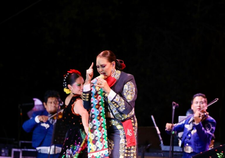 Canta Saltillo con Aída Cuevas