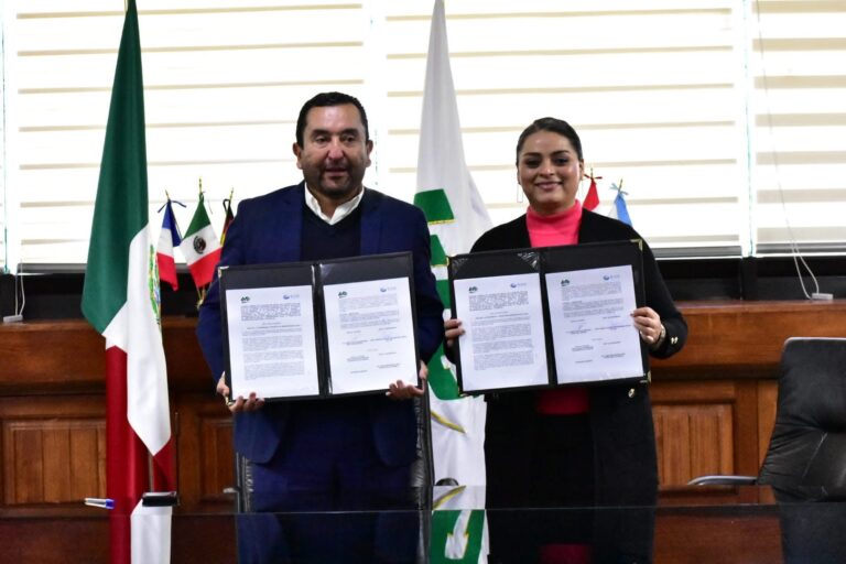 Fortalecen alianza entre el sector educativo e industrial con firma de convenio de UTC y el CIAC