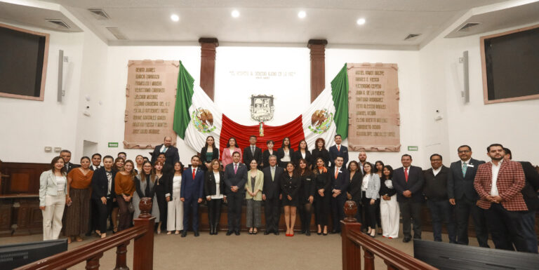 Realiza la UA de C el Primer Simulador del Poder Legislativo del Semillero de Derecho Parlamentario en Coahuila