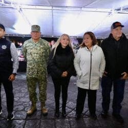 Disfrutan cientos de familias caravana navideña de la Comisaria de Seguridad1