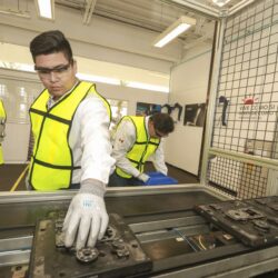 Fortalece Facultad de Sistemas de la UAdeC su equipamiento con el laboratorio de Magna Mecanismo5