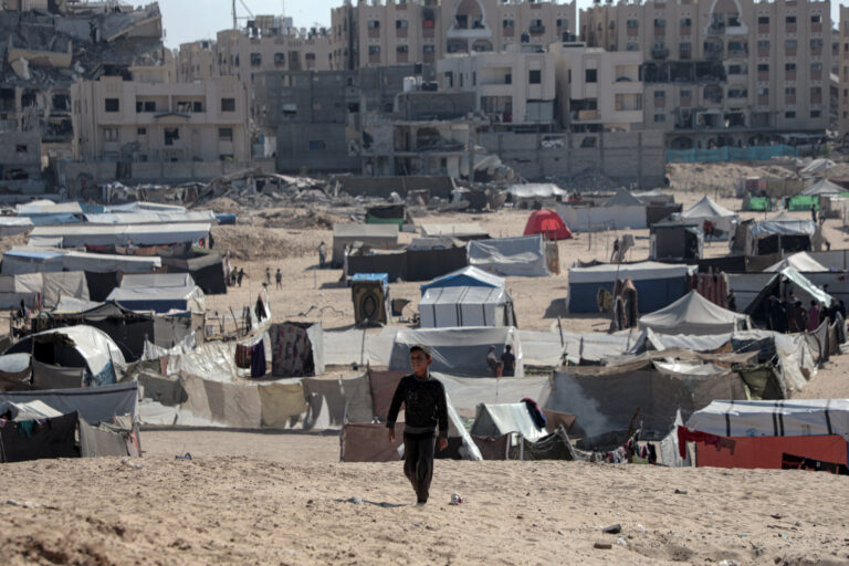 La Asamblea General pide a la CIJ evaluar las obligaciones de Israel de ayudar a los palestinos