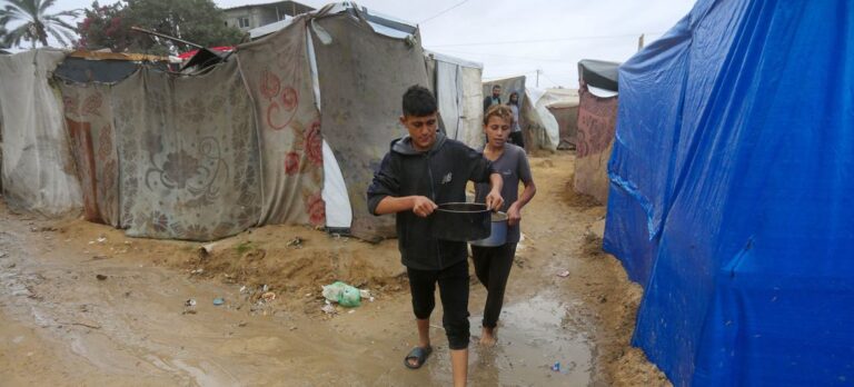 La situación es catastrófica en Gaza, se trata de una crisis global que nos concierne a todos