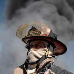 Atienden Bomberos de Saltillo incendio en recicladora7