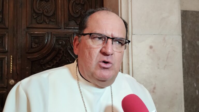 Hay coordinación de la diócesis con sociedad y gobierno para atender a connacionales repatriados: Hilario González