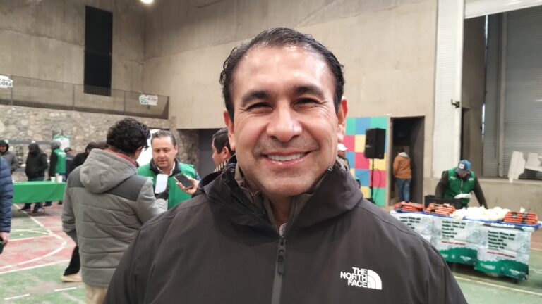 Ofrece el COBAC a estudiantes formación para la industria de autos eléctricos 