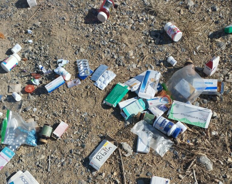 Usan terreno en Saltillo como tiradero de medicinas controladas