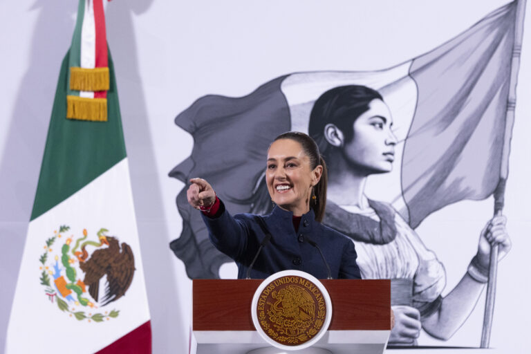 Claudia Sheinbaum presenta Plan Nacional de Desarrollo 2025-2030; ejercicio democrático en el que participará el pueblo de México