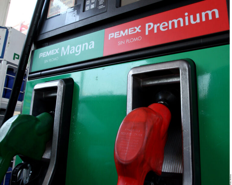 Gasolina ha bajado de precio; pondrán tache a estaciones caras