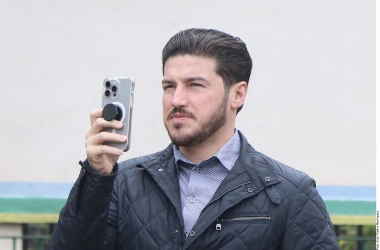 ‘Hackean’ WhatsApp de Samuel García