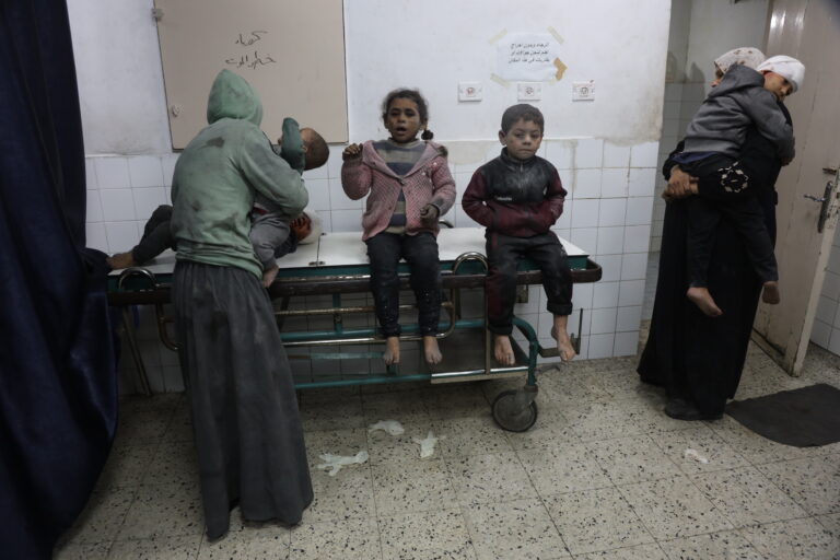 Israel debe poner fin al flagrante menosprecio del derecho a la salud en Gaza