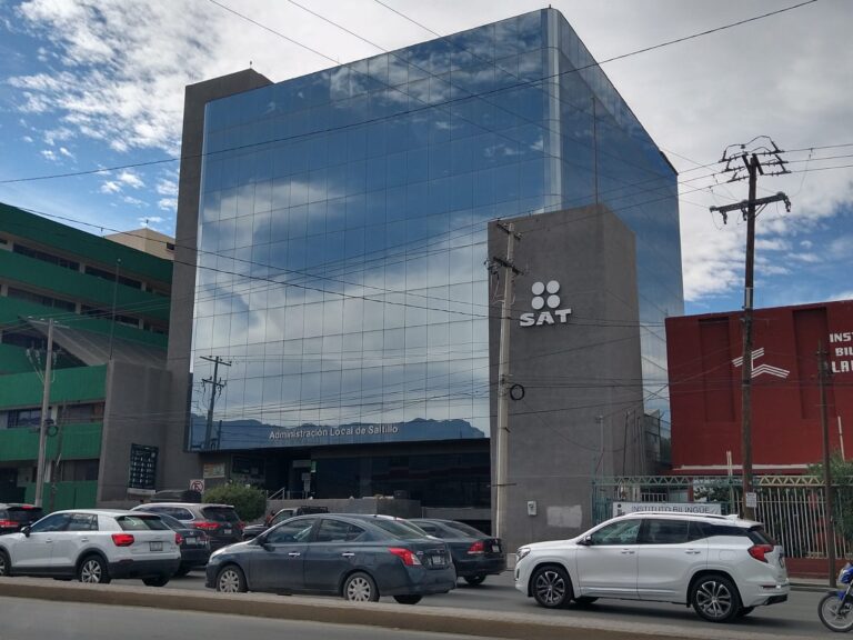 Pide SAT a contribuyentes aprovechar simplificación de trámites con menos documentos