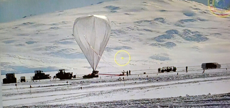 Vuelan con éxito módulos espaciales diseñados por la UNAM y el IPN, probados por la NASA