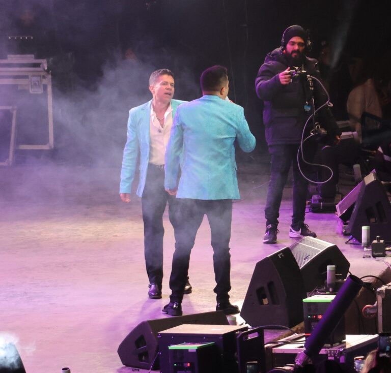 Jorge Medina y Josi Cuen se presentaron exitosamente en Saltillo frente a miles de personas