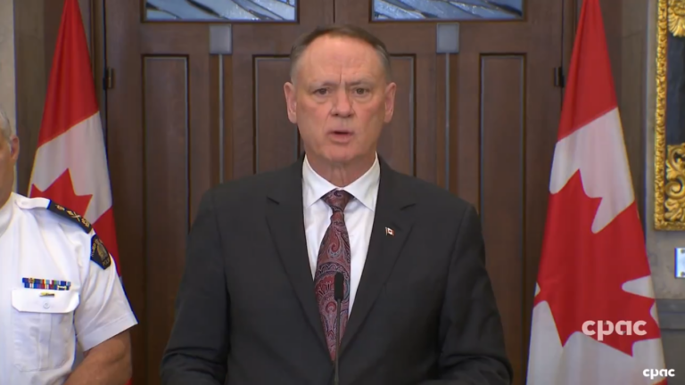 Canadá se suma a Estados Unidos y declara como organizaciones terroristas a cárteles de la droga