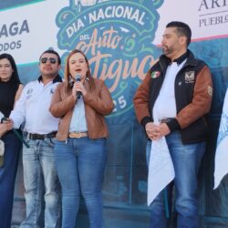 Celebran en Arteaga el Día Nacional del Auto Antiguo