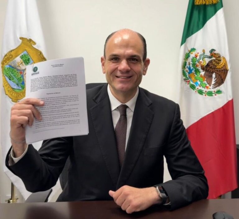 Presenta Jericó iniciativa que detendrá abusos de aseguradoras