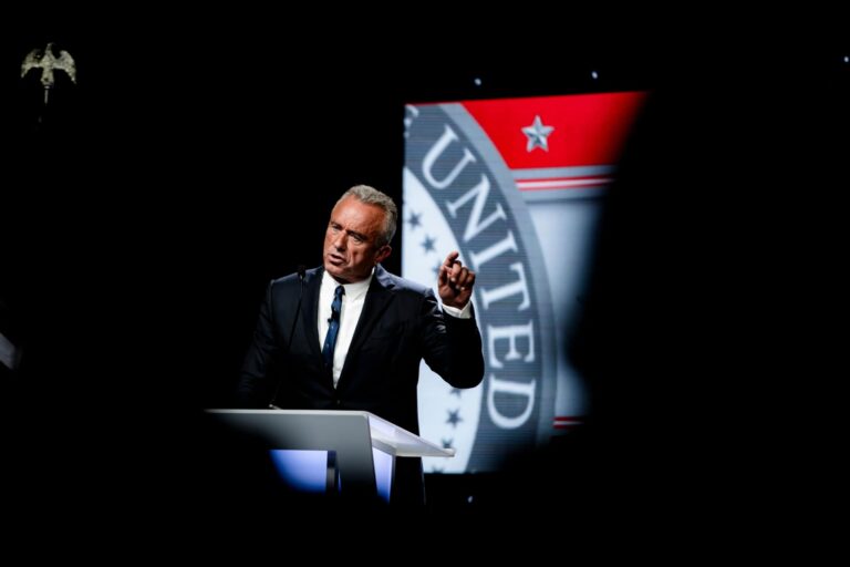 Confirman a Robert F. Kennedy Jr. como secretario de Salud de administración Trump