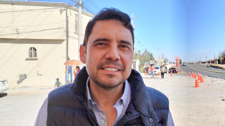 Pondrán en marcha programa para reparar registros destapados en banquetas del Centro de Saltillo