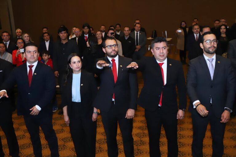 Rinde protesta Consejo Directivo local Coahuila Sureste del IMEF