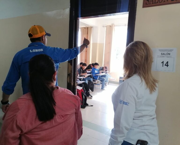 Como un hecho histórico regresan los exámenes presenciales a la UAdeC, aplican el DOMINA BACH y por primera vez ofrecerá examen en Braille