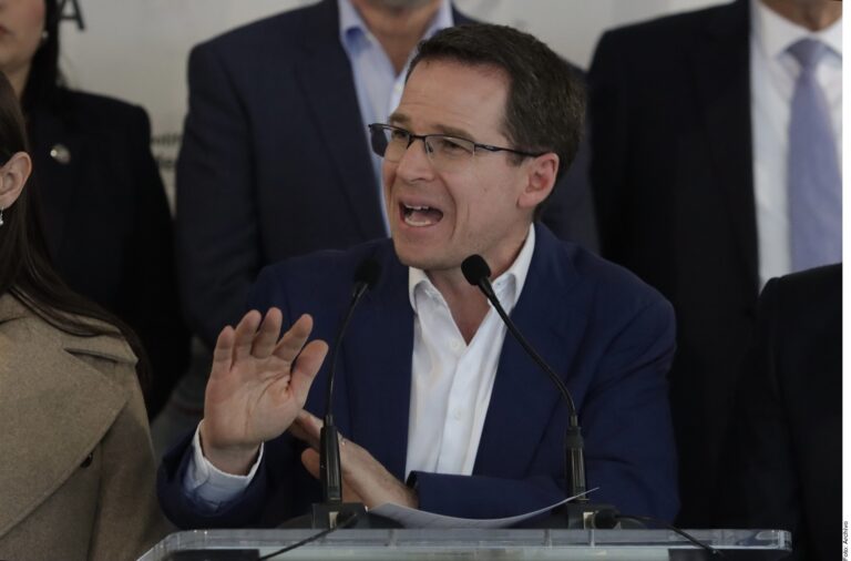 En aranceles, el Gobierno está engañado. – Anaya