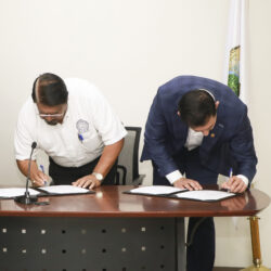 La UAdeC y el STUAC firman acuerdo de Revisión Salarial 20252