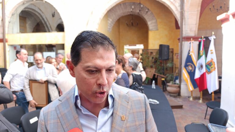 Plantea rector de la UA de C ampliación de rutas intermunicipales en apoyo a estudiantado 