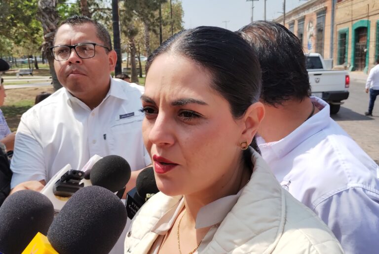 Van en el Congreso contra la contaminación en Saltillo y Ramos Arizpe