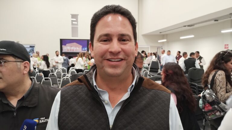 Busca Javier Díaz que 160 mil saltillenses usen transporte público en vez del automóvil 