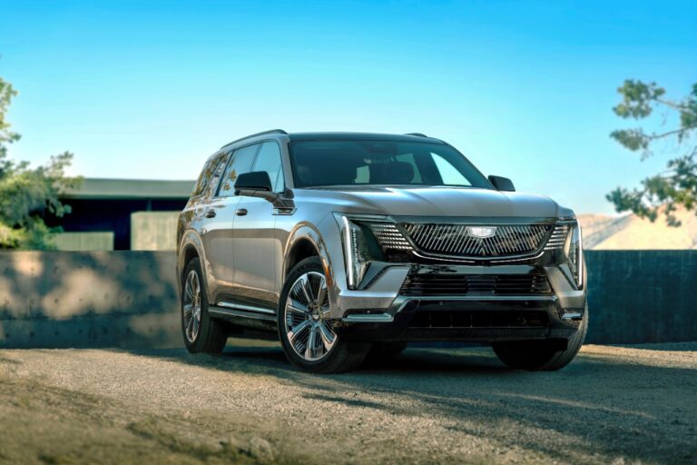 Cadillac presenta la totalmente eléctrica ESCALADE IQL 2026