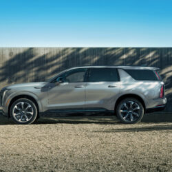 2026 Cadillac ESCALADE IQL