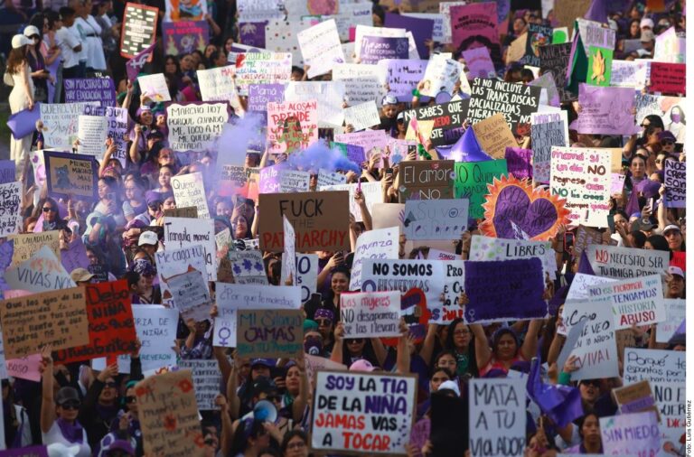 Los derechos de las mujeres están bajo asedio