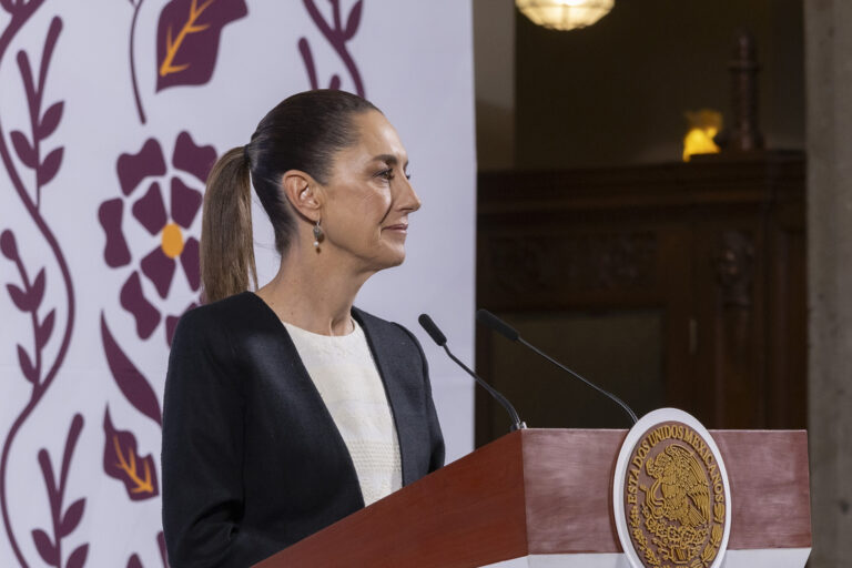 No va a haber sumisión ante aranceles de EU.- Sheinbaum