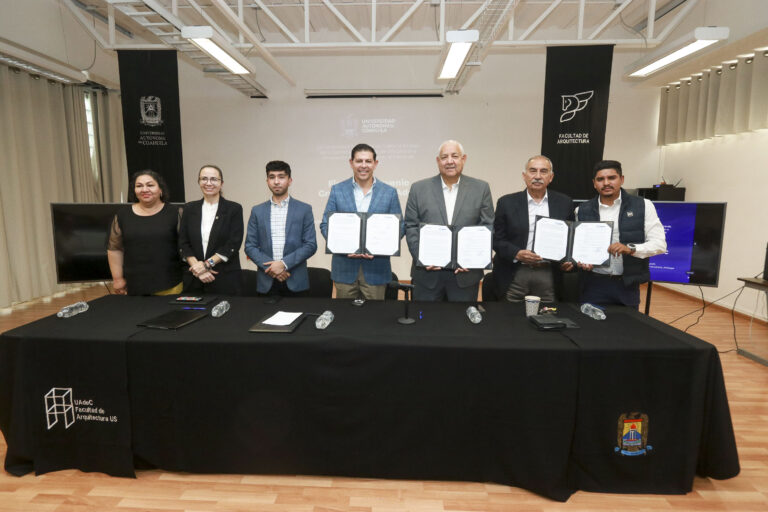Para impulsar la educación dual firman convenio de colaboración la UA de C y el Grupo DAVISA