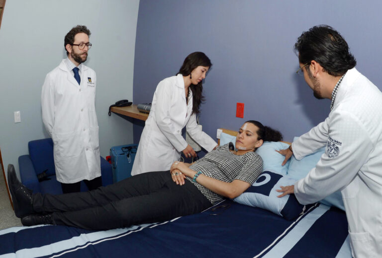 Personas con insomnio hacen uso irracional de fármacos: UNAM