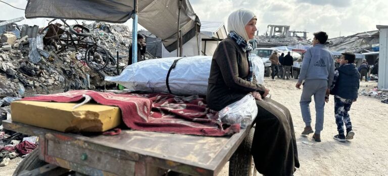 Quienquiera que impida la entrada de ayuda humanitaria en Gaza debe rendir cuentas