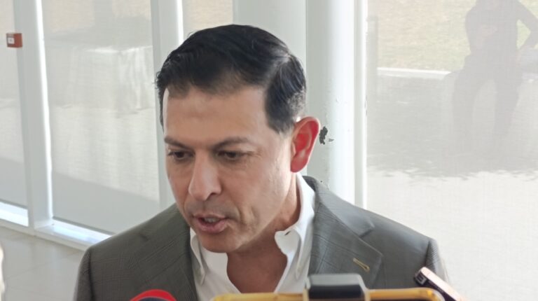 Busca UA de C involucrar a padres de familia en rendimiento escolar de sus hijos