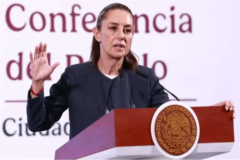 Pide Sheinbaum a bancos bajar las tasas de interés