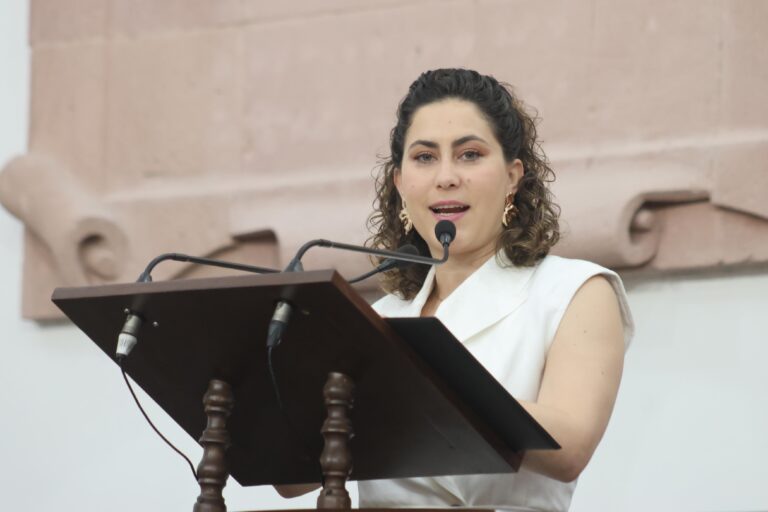 Plantea Marimar Treviño creación de clubes de lectura en escuelas del país