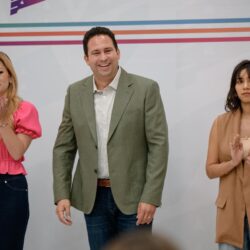 Premia Javier Díaz proyectos para recuperar callejones de Saltillo