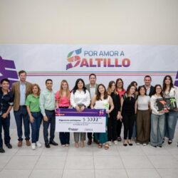 Premia Javier Díaz proyectos para recuperar callejones de Saltillo6