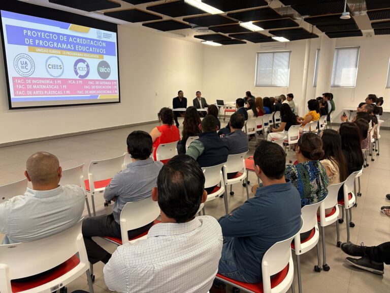 Presentan en la UAdeC los avances del Proyecto de Acreditación de Programas Educativos